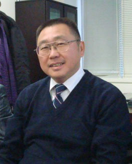 キム所長